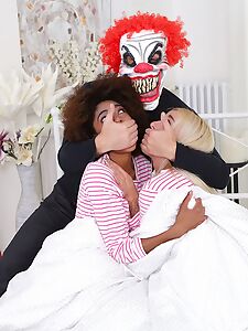 evil clown pics