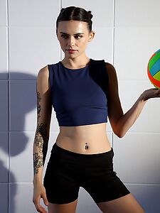 petite stunner pics